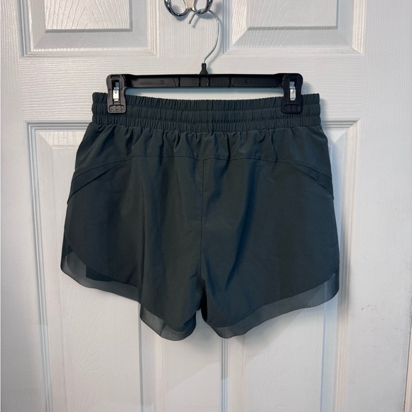 Halara crossover mesh shorts - Picture 3 of 4